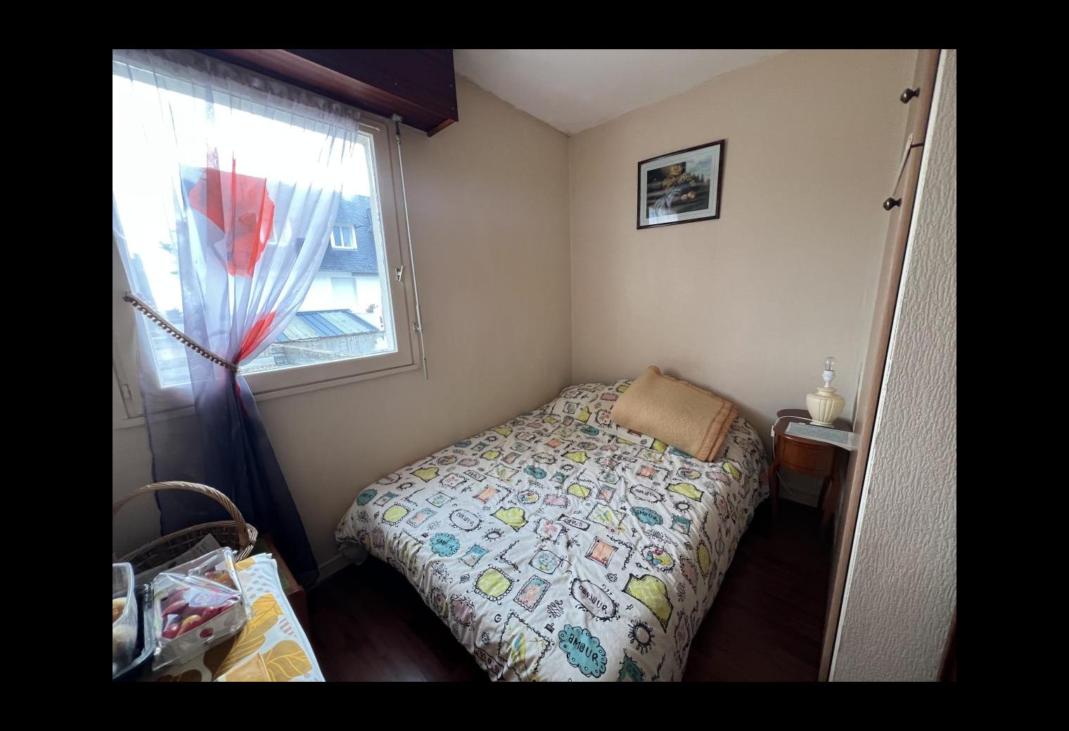 552ec900-4df1-4d5e-806d-9ef0f727332c.jpg