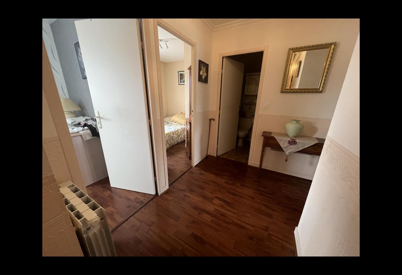 d4c30c62-9ebd-4e29-8ff1-50db27bc9ed2.jpg