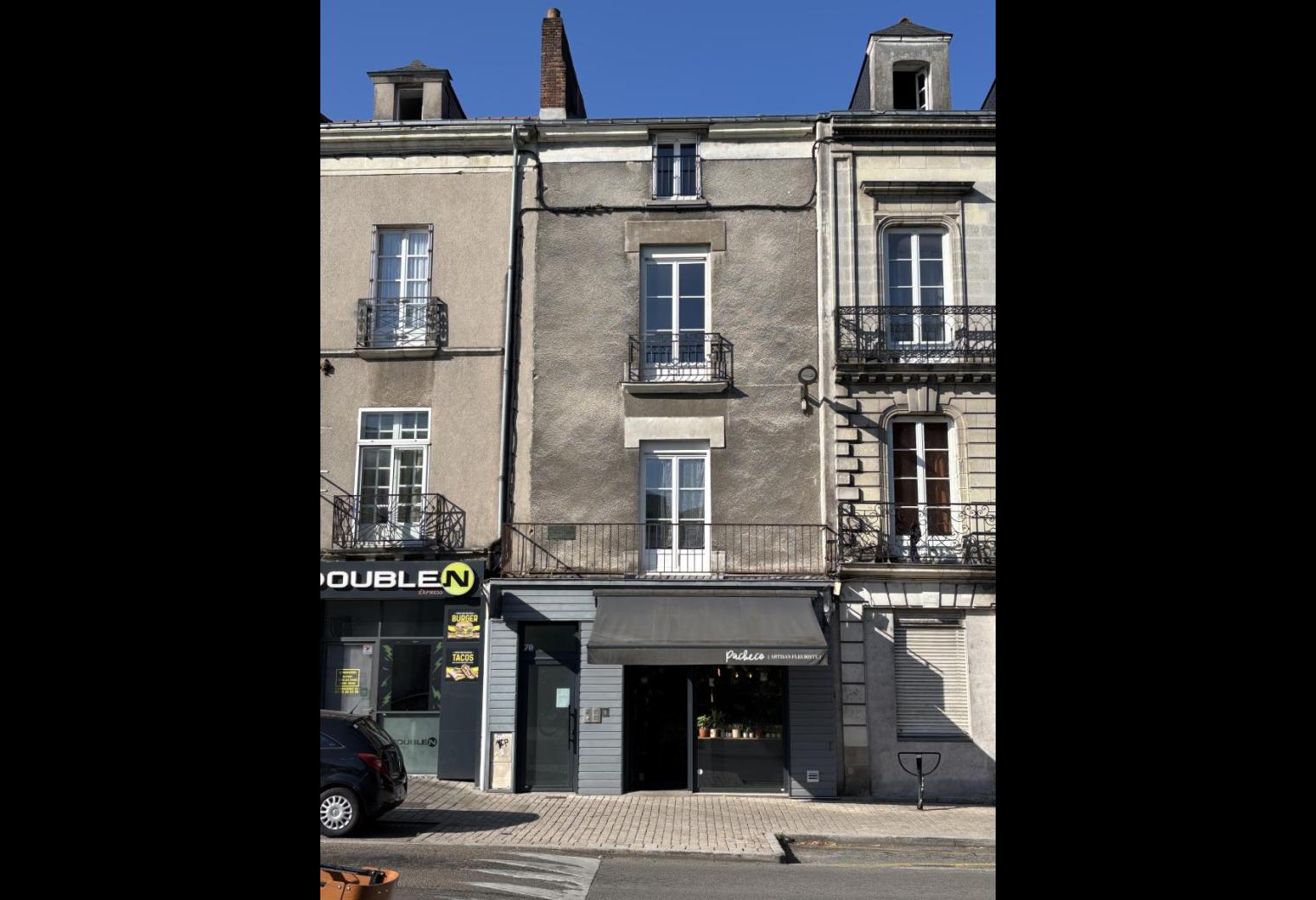 efb54bf4-5373-49db-b6d8-8d2952ca33b0.jpg