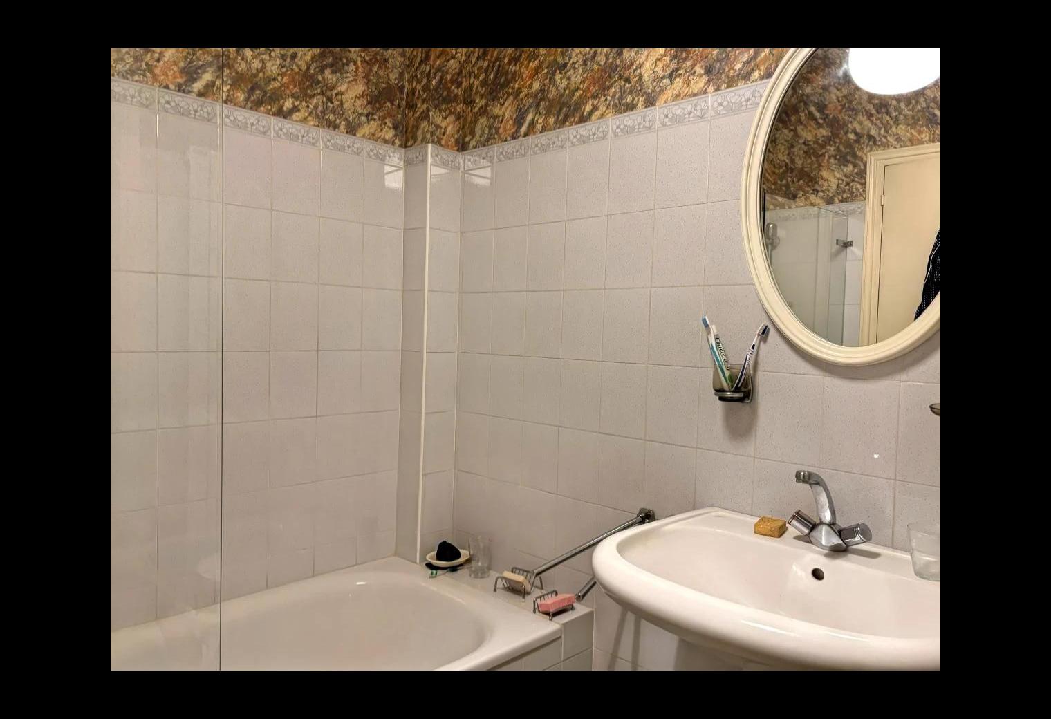 ce102d23-d109-4210-a9e1-ae10a73bc424.jpg