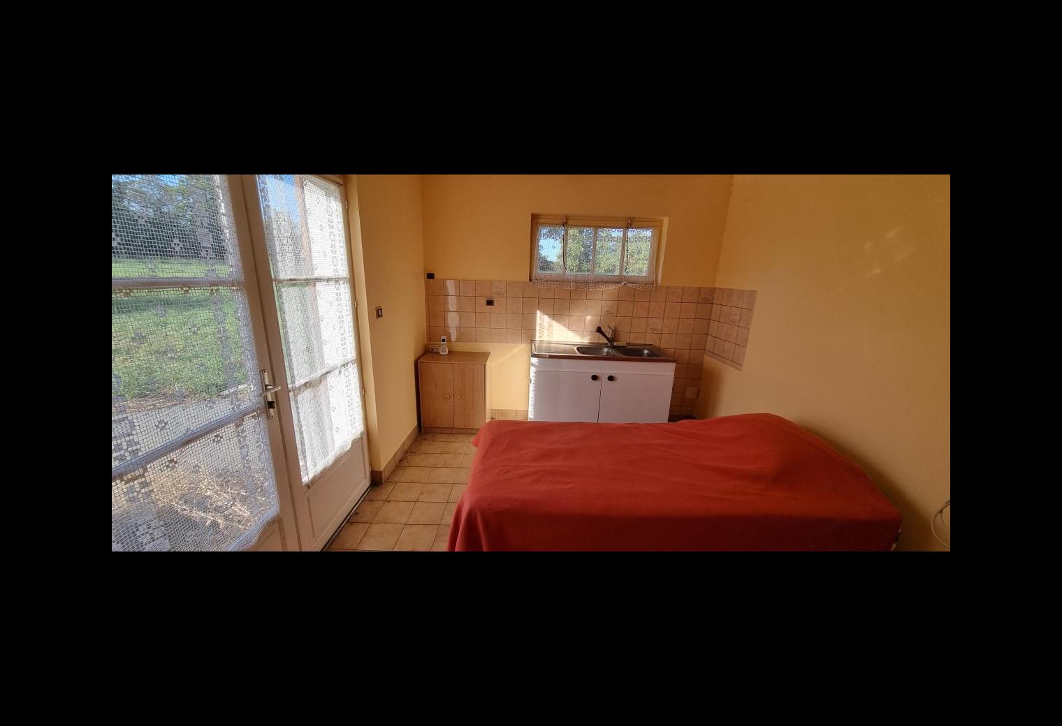 6deab81c-1295-4297-a2c9-b365235fb0c8.jpg
