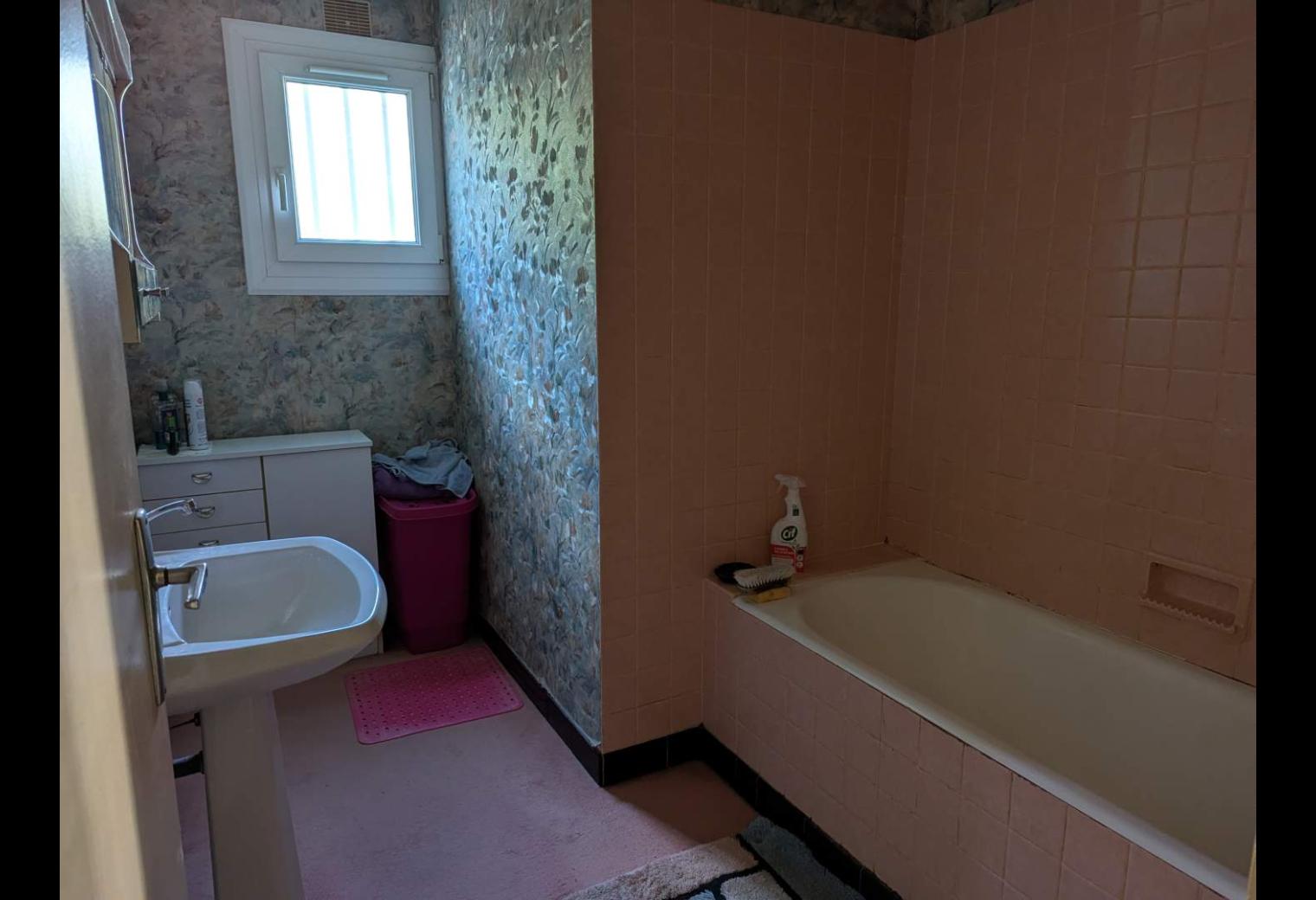 a38b7e9e-df27-46ef-aaaf-3db740f34199.jpg