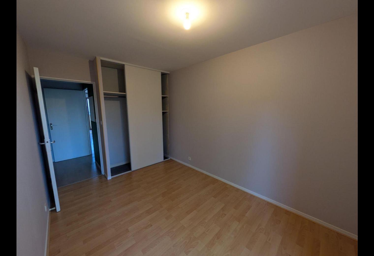 f913250d-fc00-4a3d-8646-6931e68139de.jpg