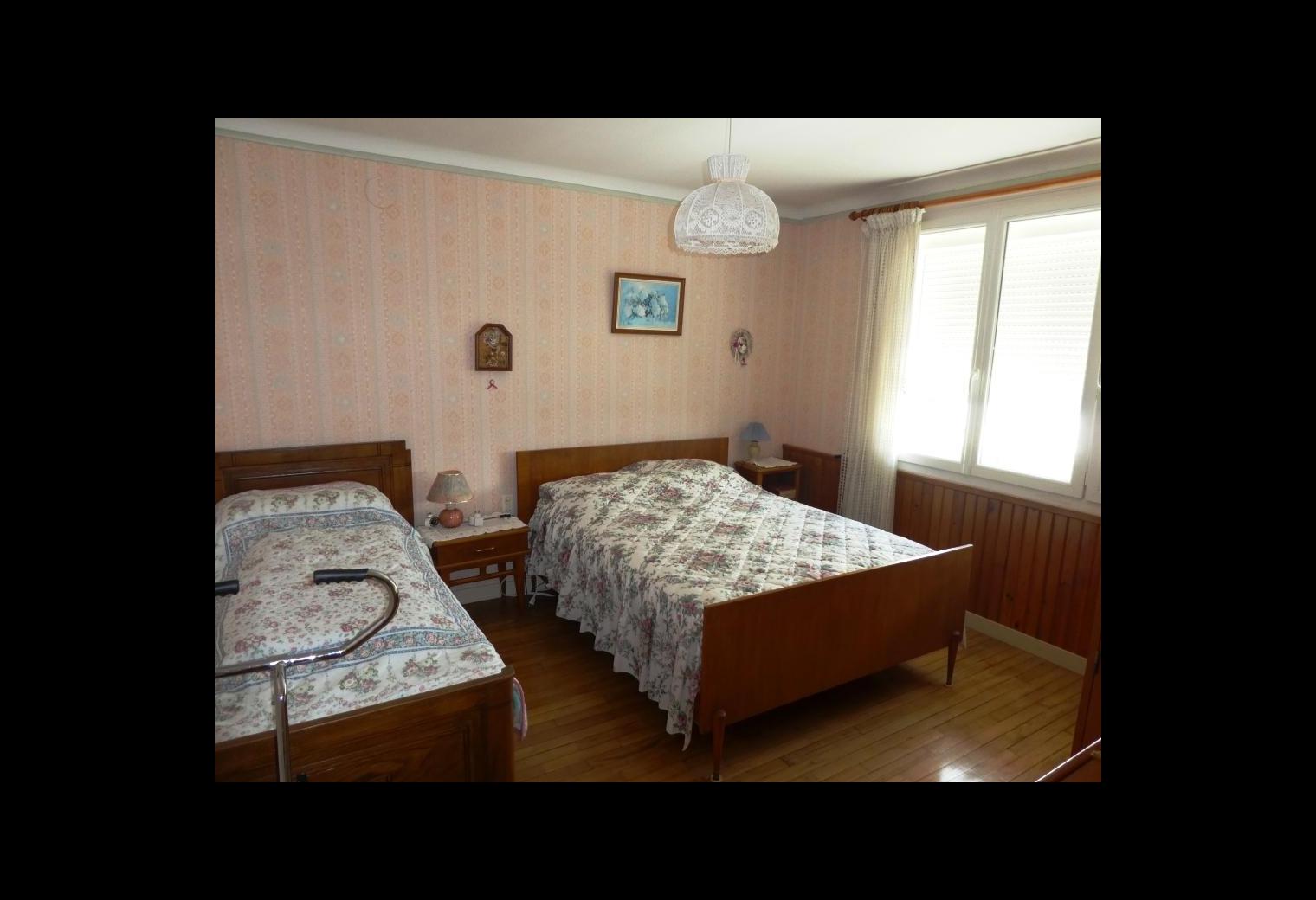 63d7e920-aa5b-482d-b91b-91306705fc9c.jpg