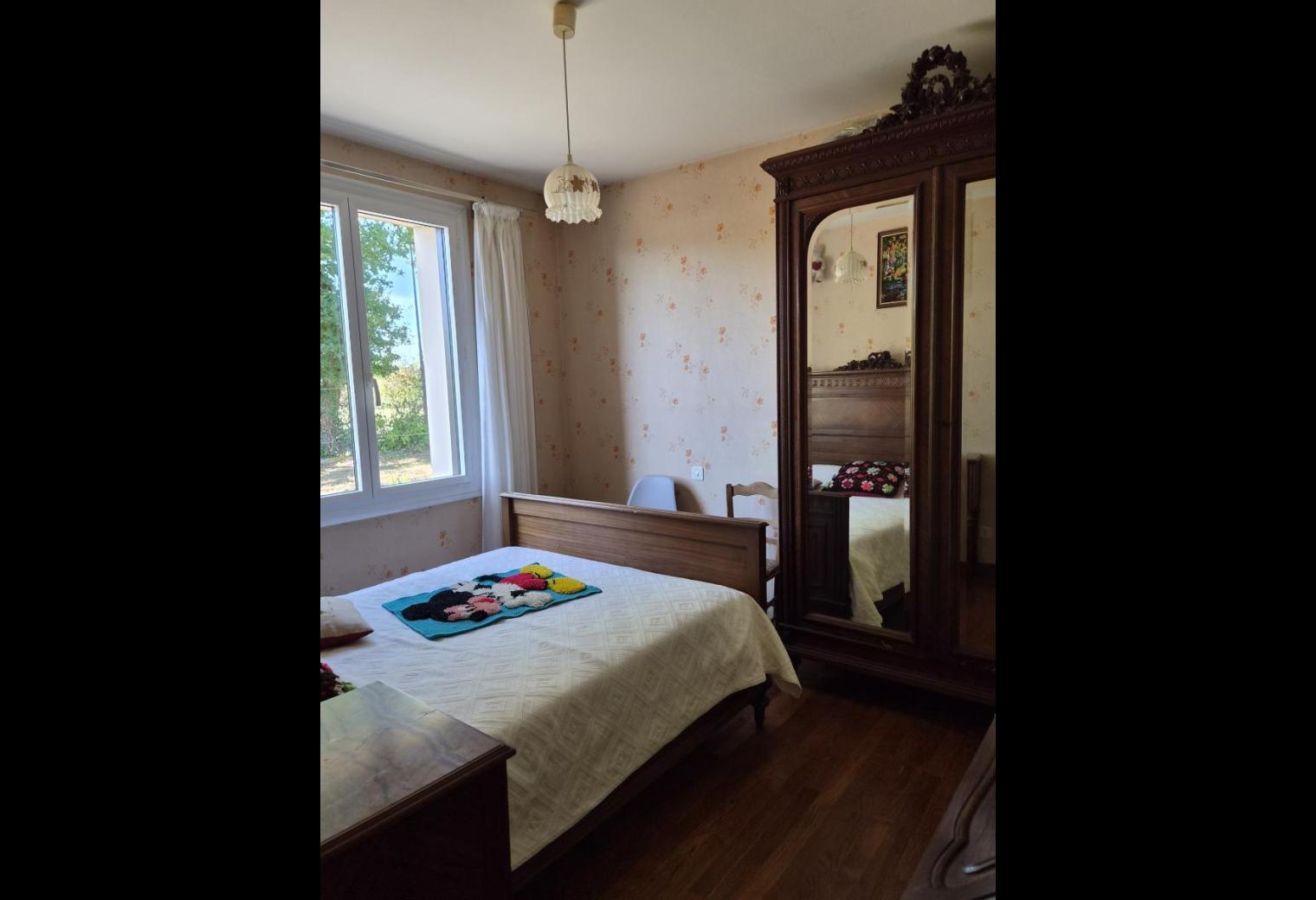 4bd9677a-70c6-4e91-a4f4-96b448587794.jpg