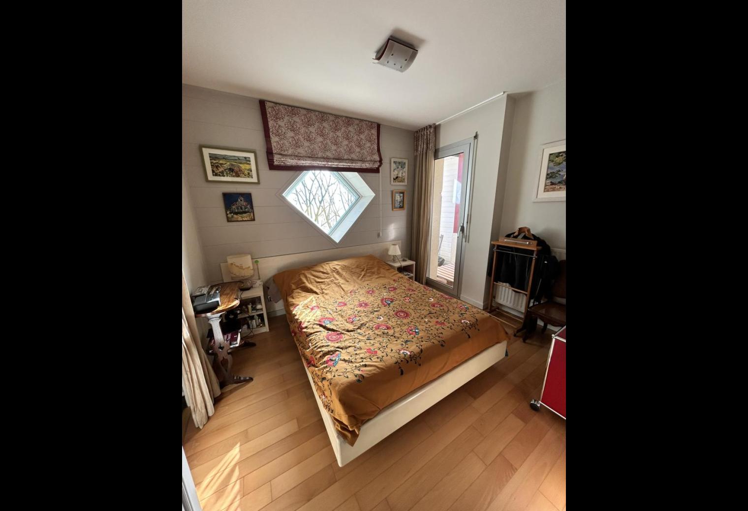 9dd6affb-f020-458d-ba24-87a3c5e83dd5.jpg