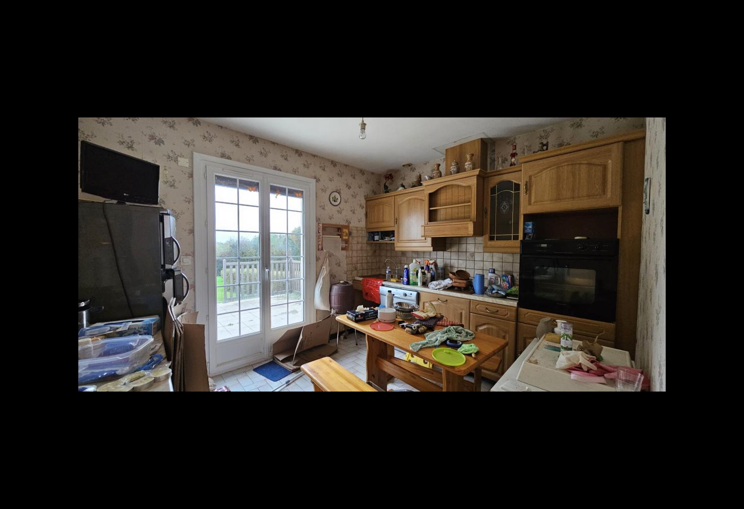 26b2ec03-baf4-4545-b7cf-0a9050150db9.jpg