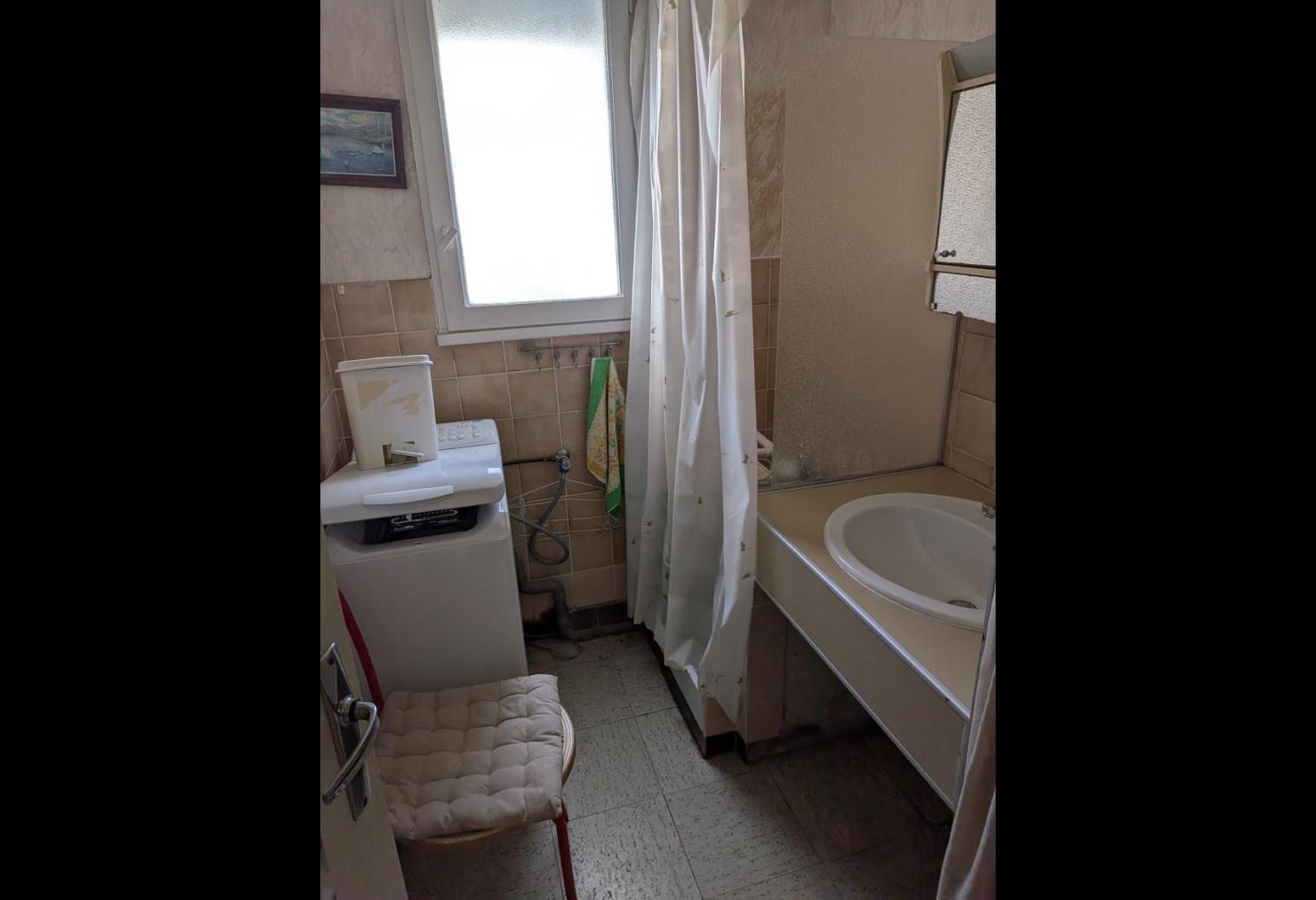 bed65882-3ef4-4c41-851d-c8ecbcbb0cf0.jpg