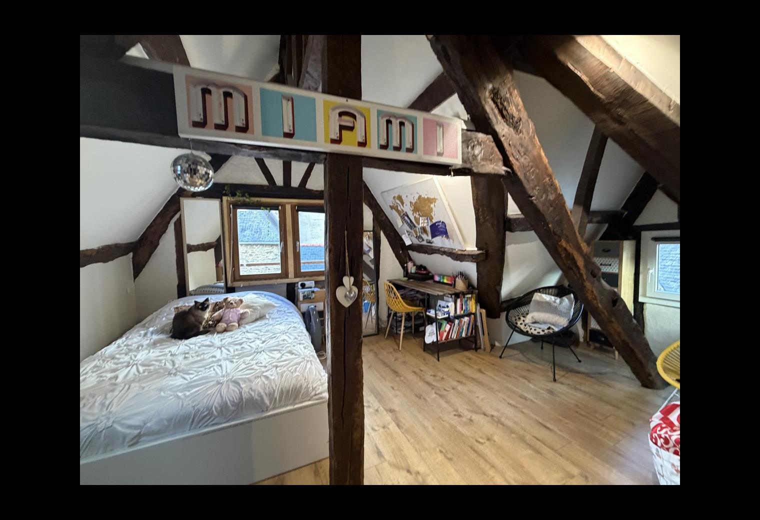 d94b2740-e96d-4234-9c9f-ee1b1667a1c8.jpg