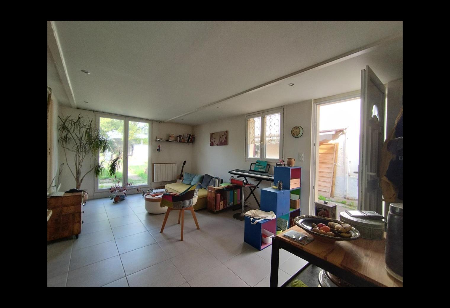 a499ef3d-0e20-4fe8-80ca-0608bc52cf9b.jpg