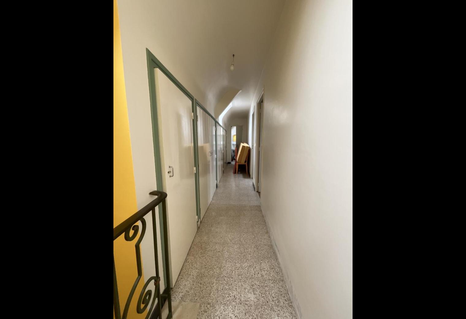 eae0bd40-4020-415a-8965-23f0fdaabbf2.jpg