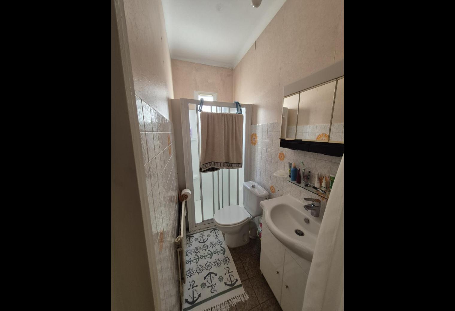 d00a093d-d1fd-40e7-b1c3-3329878ad361.jpg