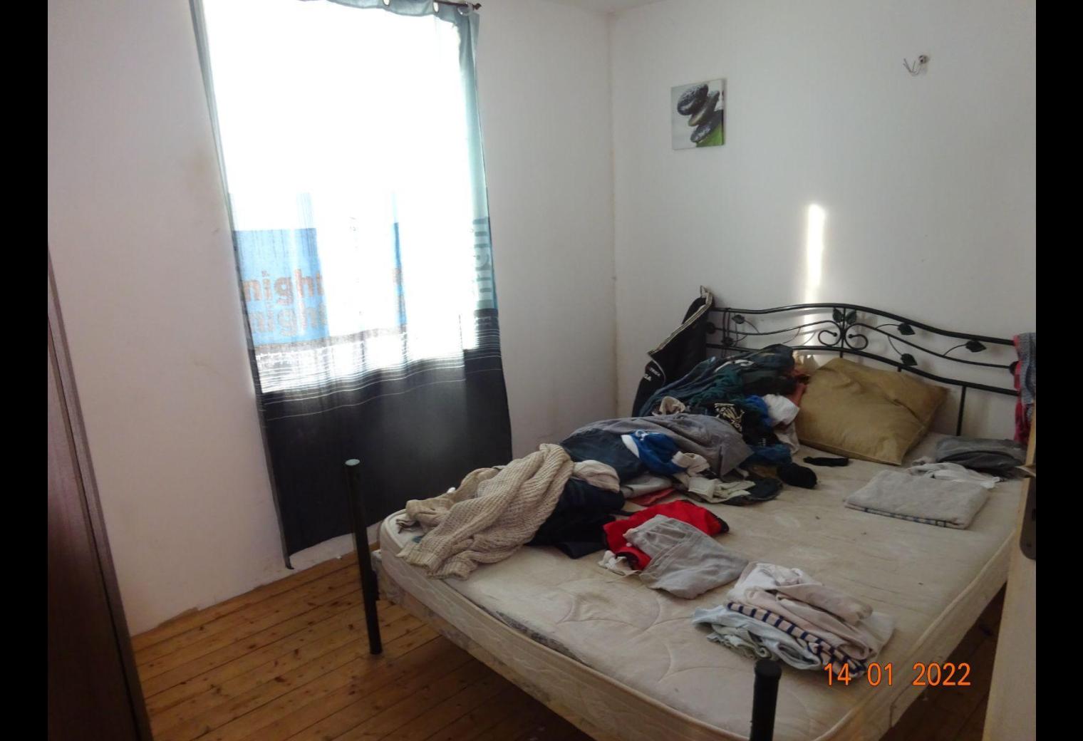 ad81f92e-54bb-48fd-9229-7b3c27376f31.jpg