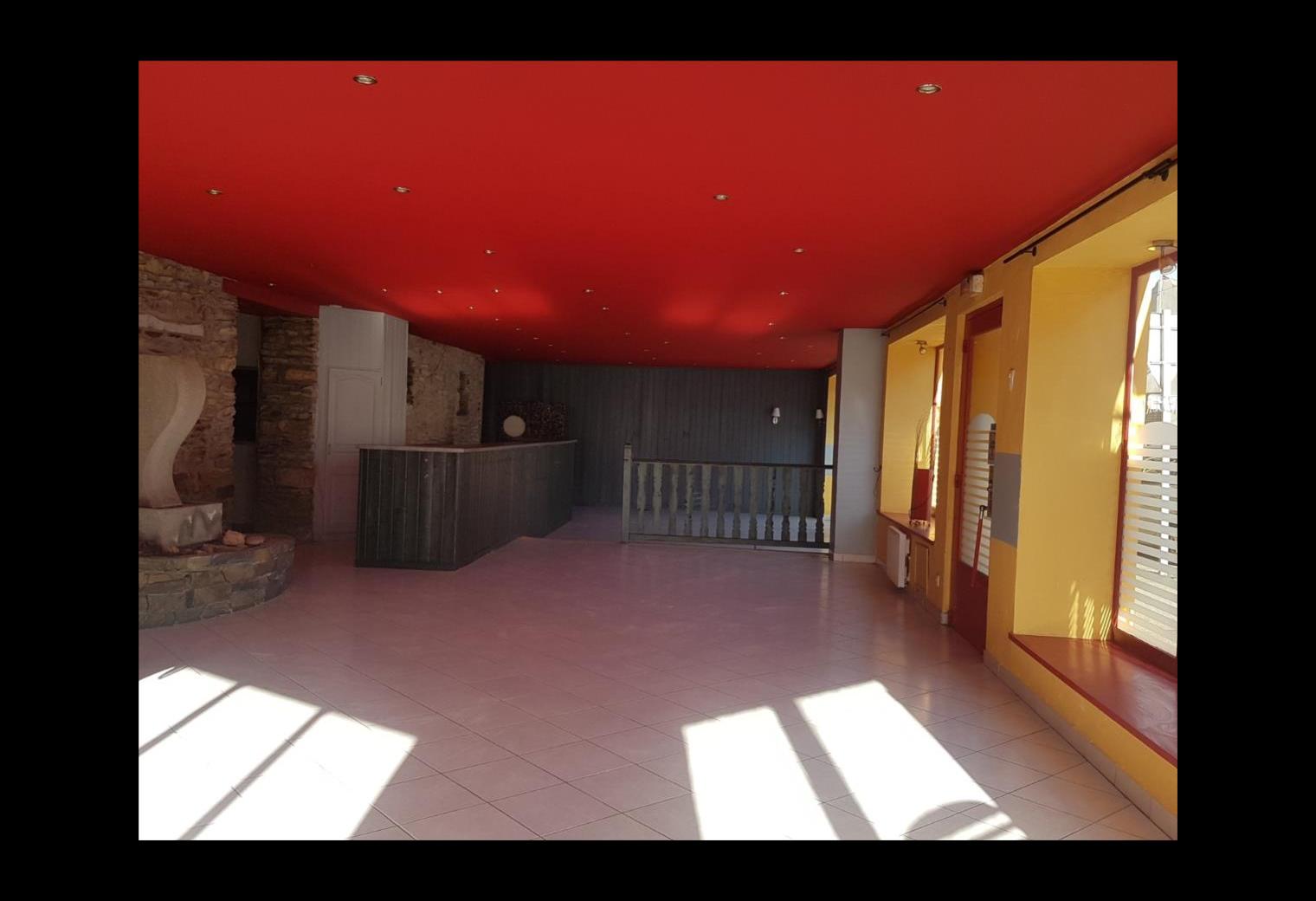 c32a0d74-9809-488d-96d0-30c2d8a2144d.jpg