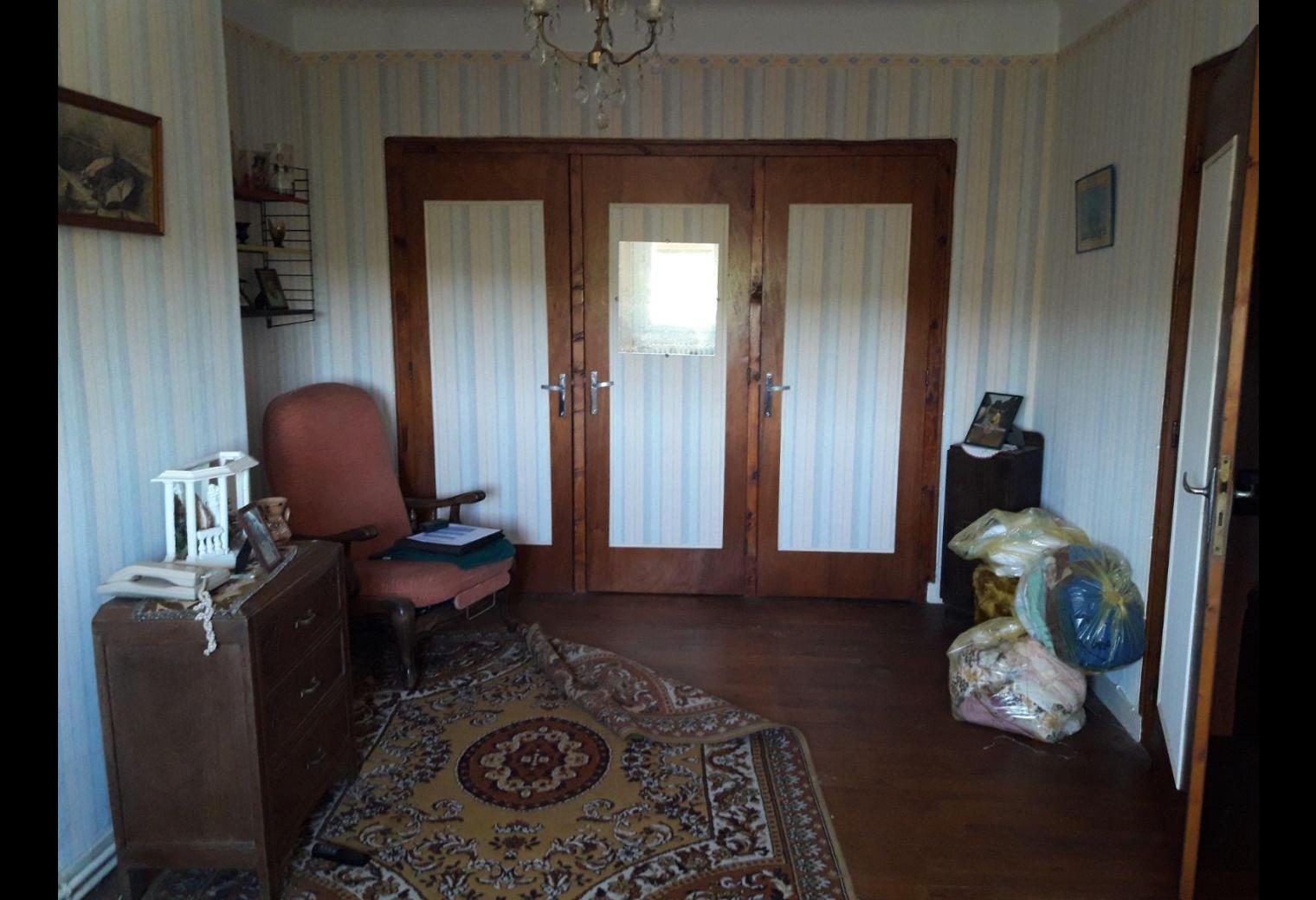 b01a7479-20e7-4488-9596-21850281777c.jpg