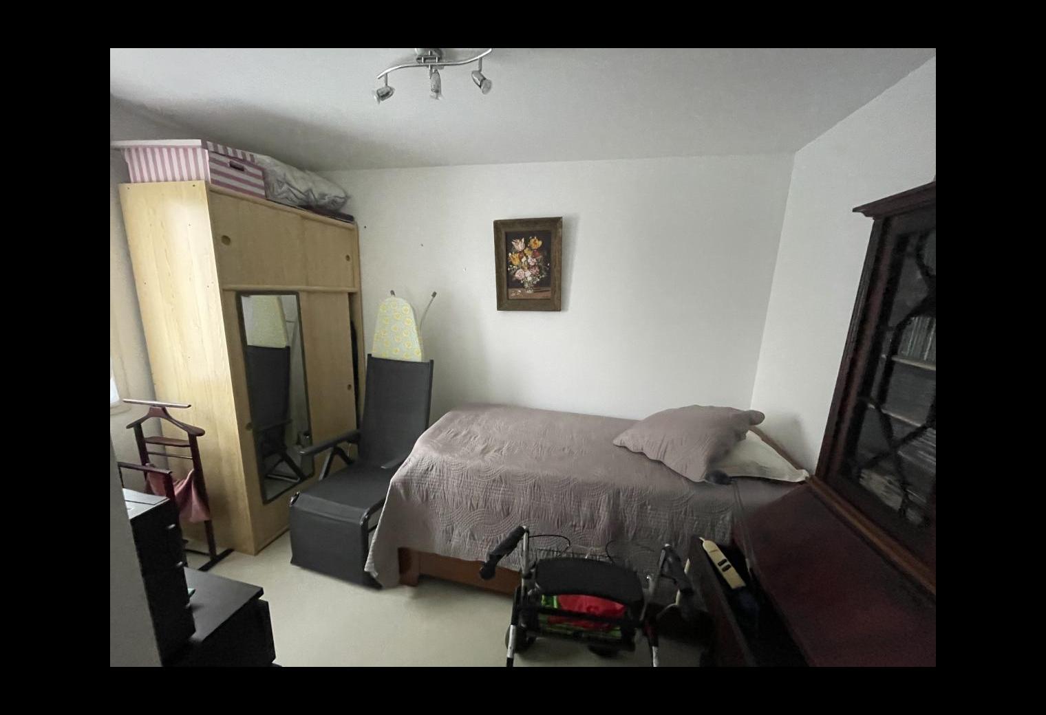 ce47d7df-b68f-471a-9d02-92dac049d249.jpg