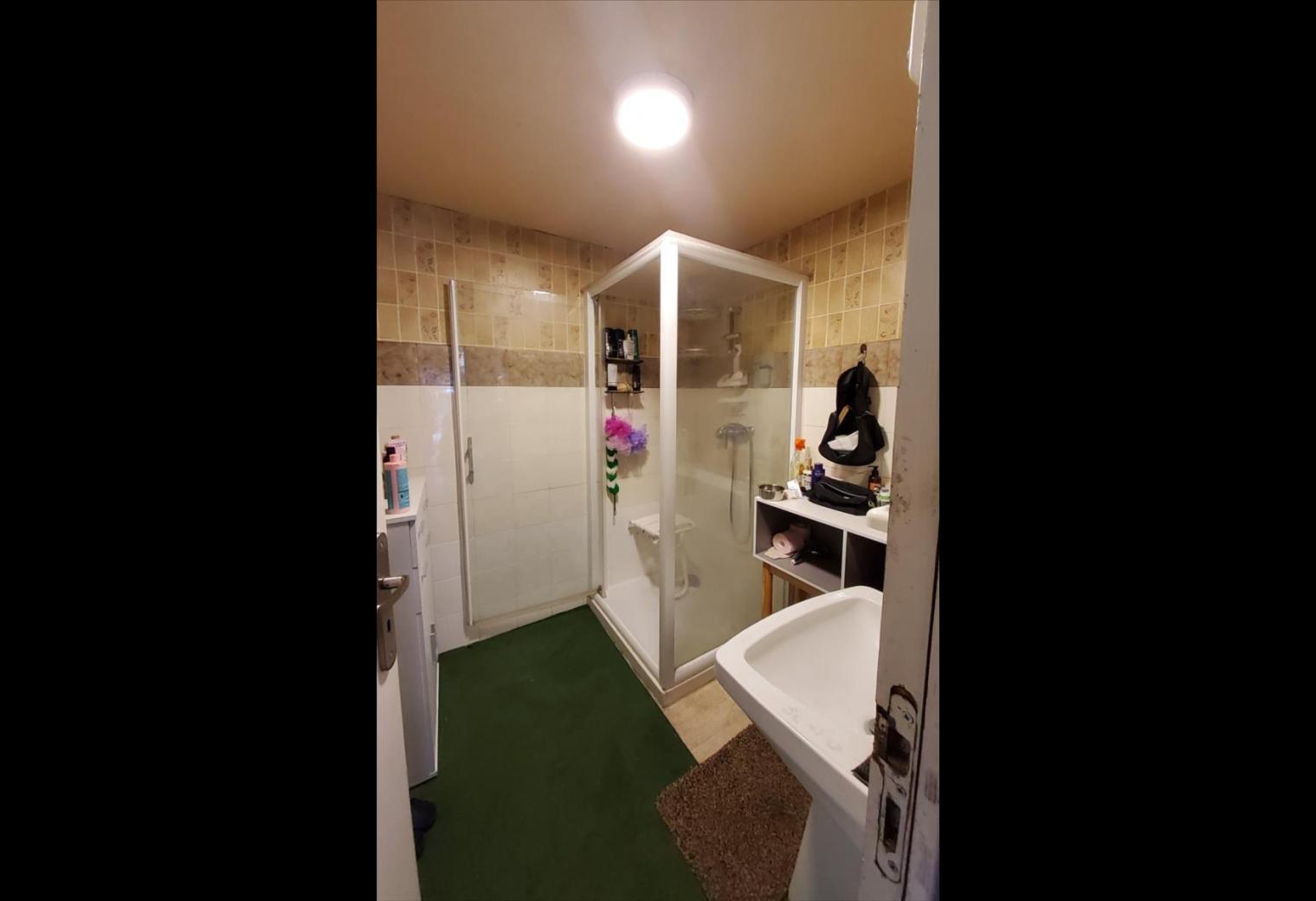 75498504-0910-44cc-b71d-bd7ac70c8fa2.jpg