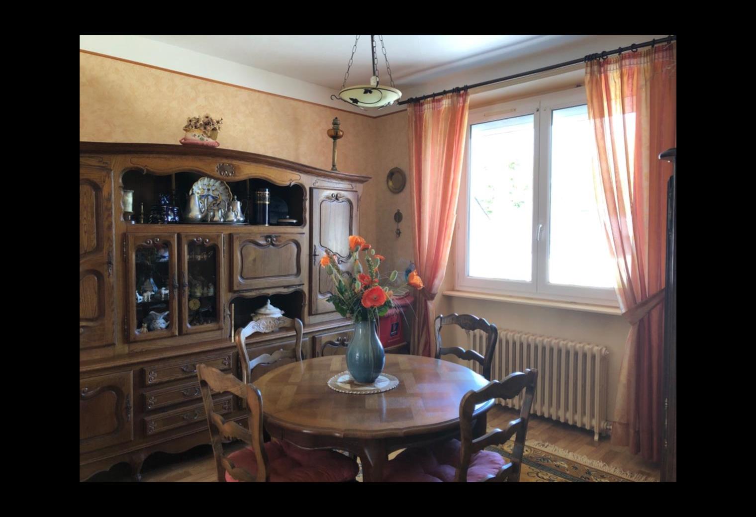 dd5748e1-abad-4e90-bb2c-d8b6e012ebeb.jpg