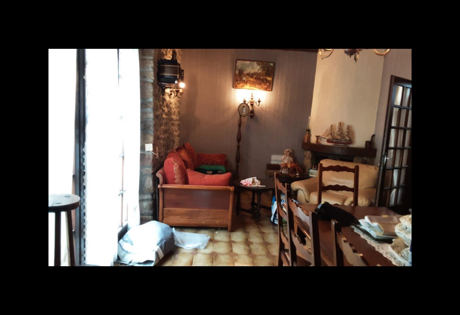 26c5571c-1010-4ea3-9797-0abd265925e1.jpg