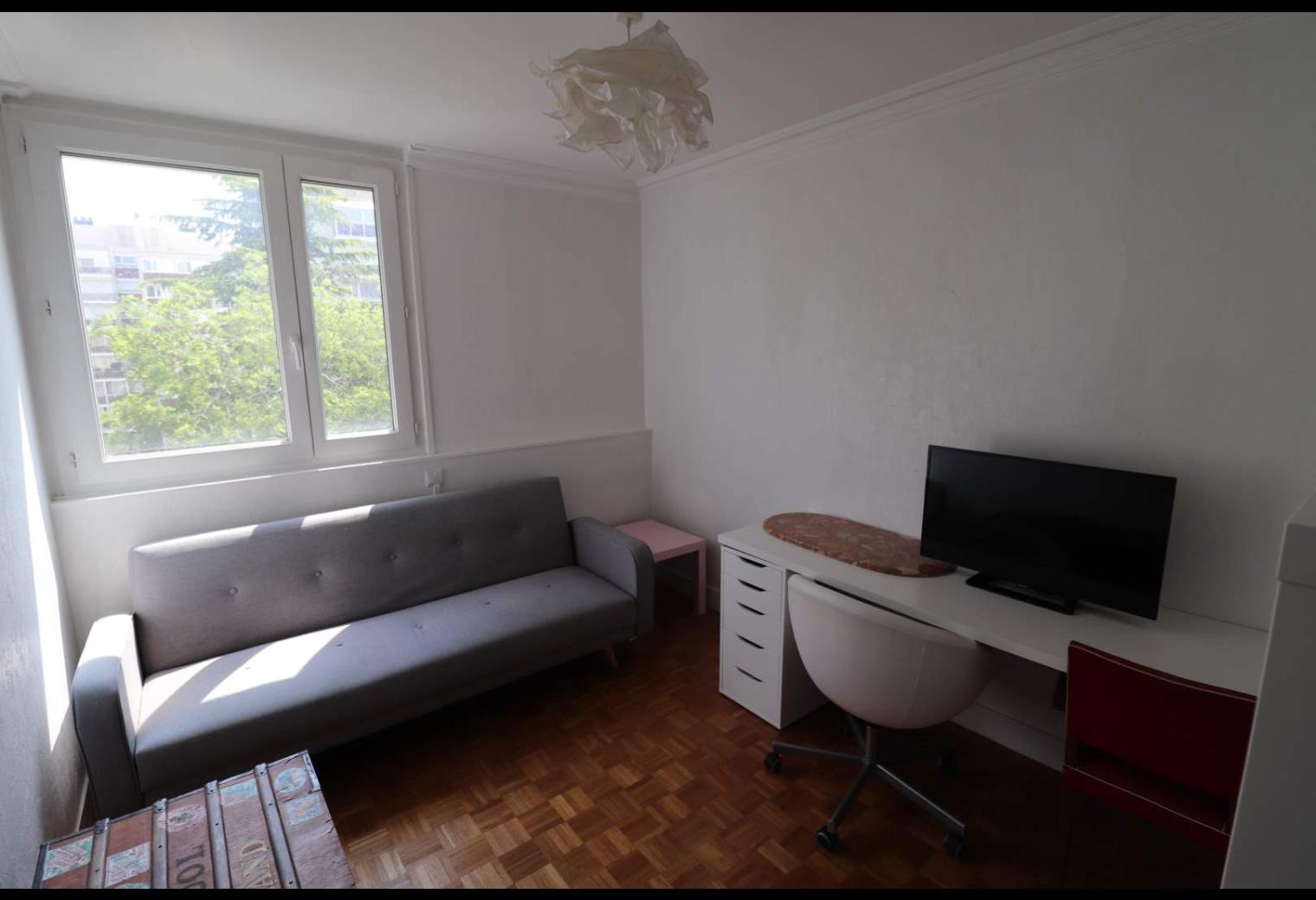 275e42ee-10db-4cd1-be9d-3f14418fbe28.jpg