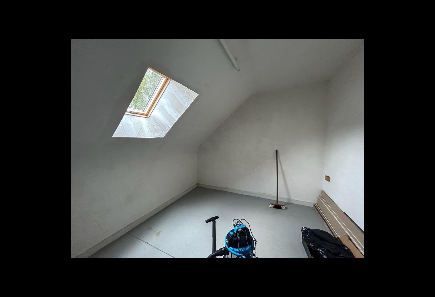 b8d9a043-120b-4e0d-969d-3be97f87b7d4.jpg