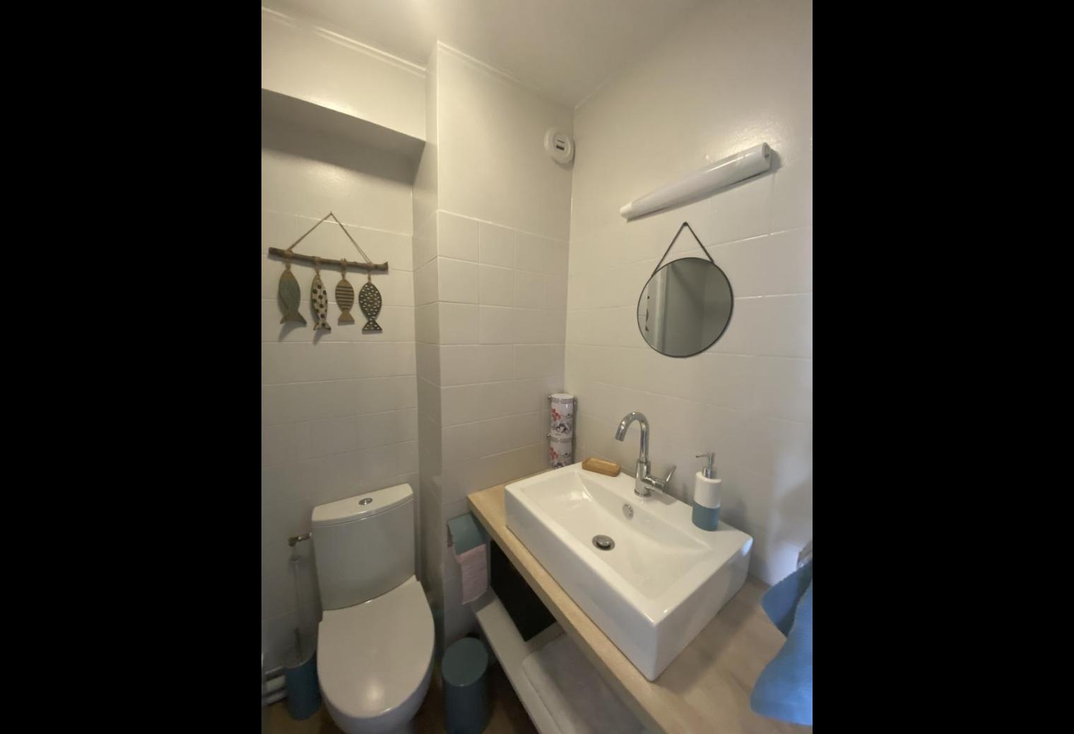 64e240d1-5772-4fcc-ae0d-2a95e33dd15a.jpg