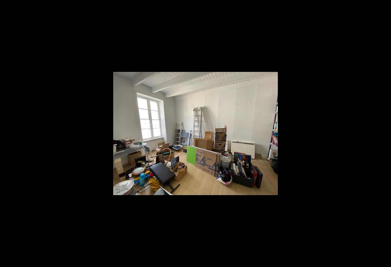24b62edc-2c04-43d5-b64e-f68876075575.jpg