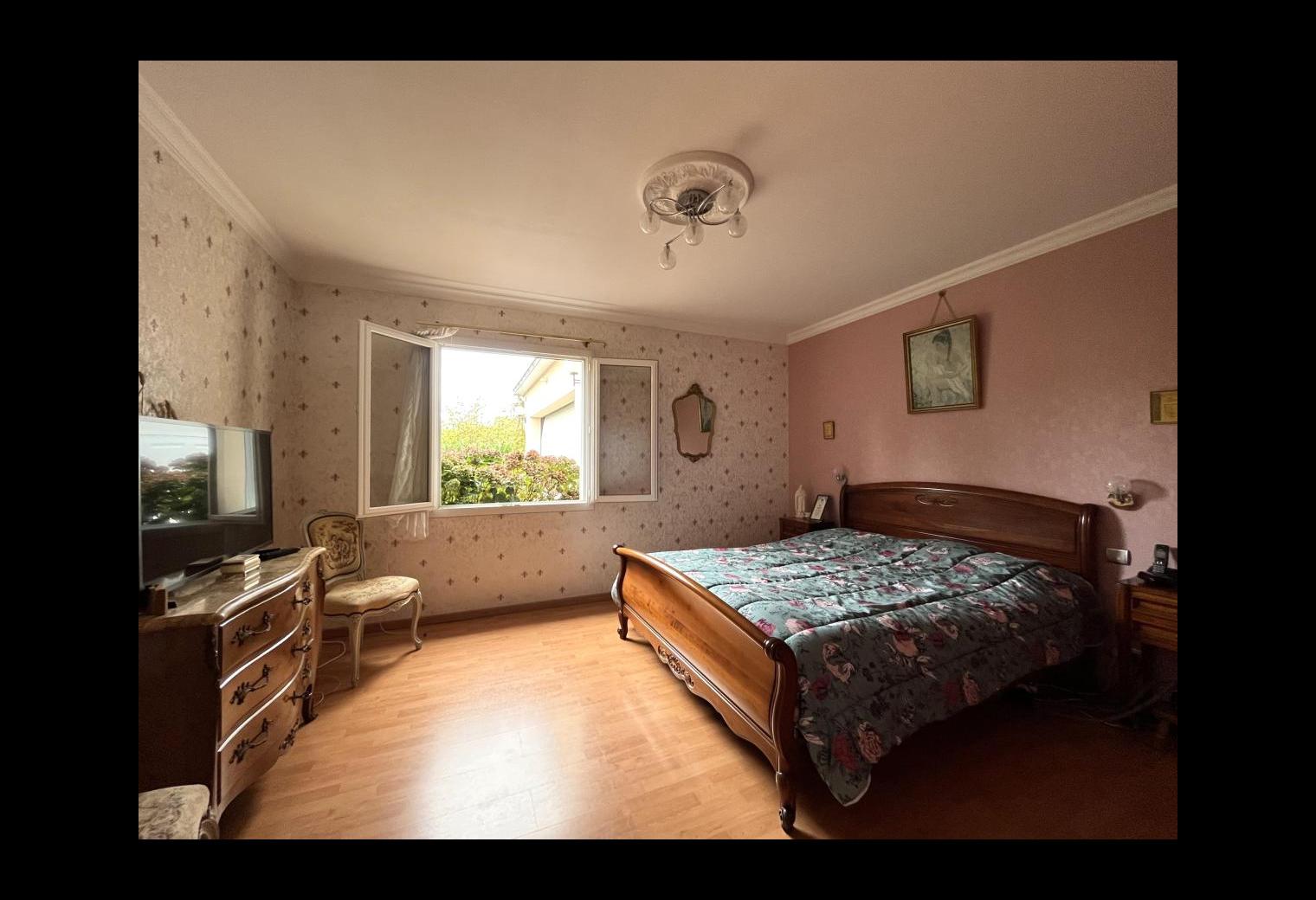 acd0432c-29fe-4ba5-b90d-4fb8bcd9812d.jpg