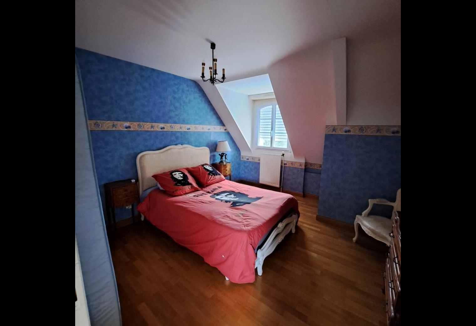 1587d4ef-069c-4bd4-8780-457ac095ab61.jpg