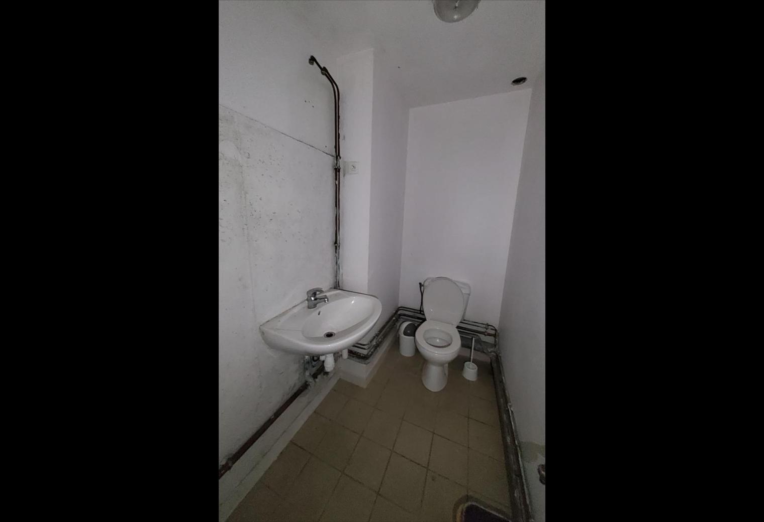 96cce0af-7bd9-4316-a6e6-9889b70e238a.jpg