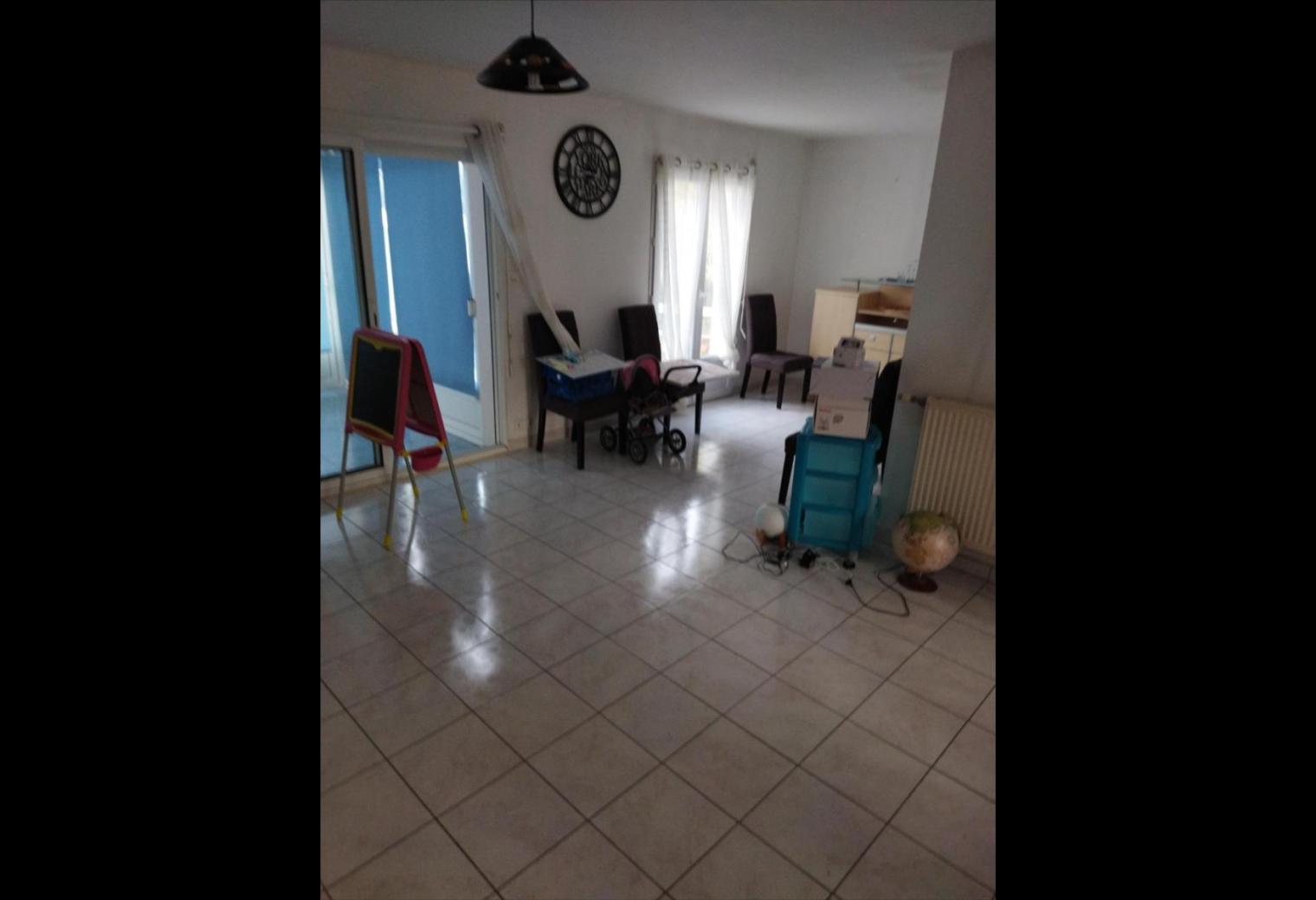 c7e5e7b4-9e75-42a5-9153-2ef2a1f4502b.jpg