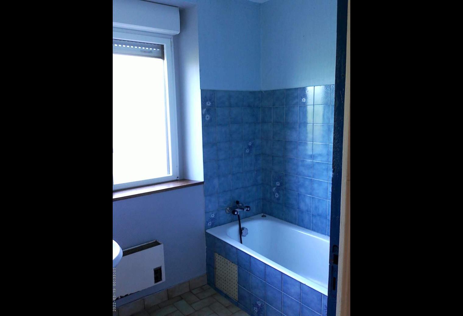 f786d5e8-5123-4dec-bf2f-3e05e02dd1f6.jpg