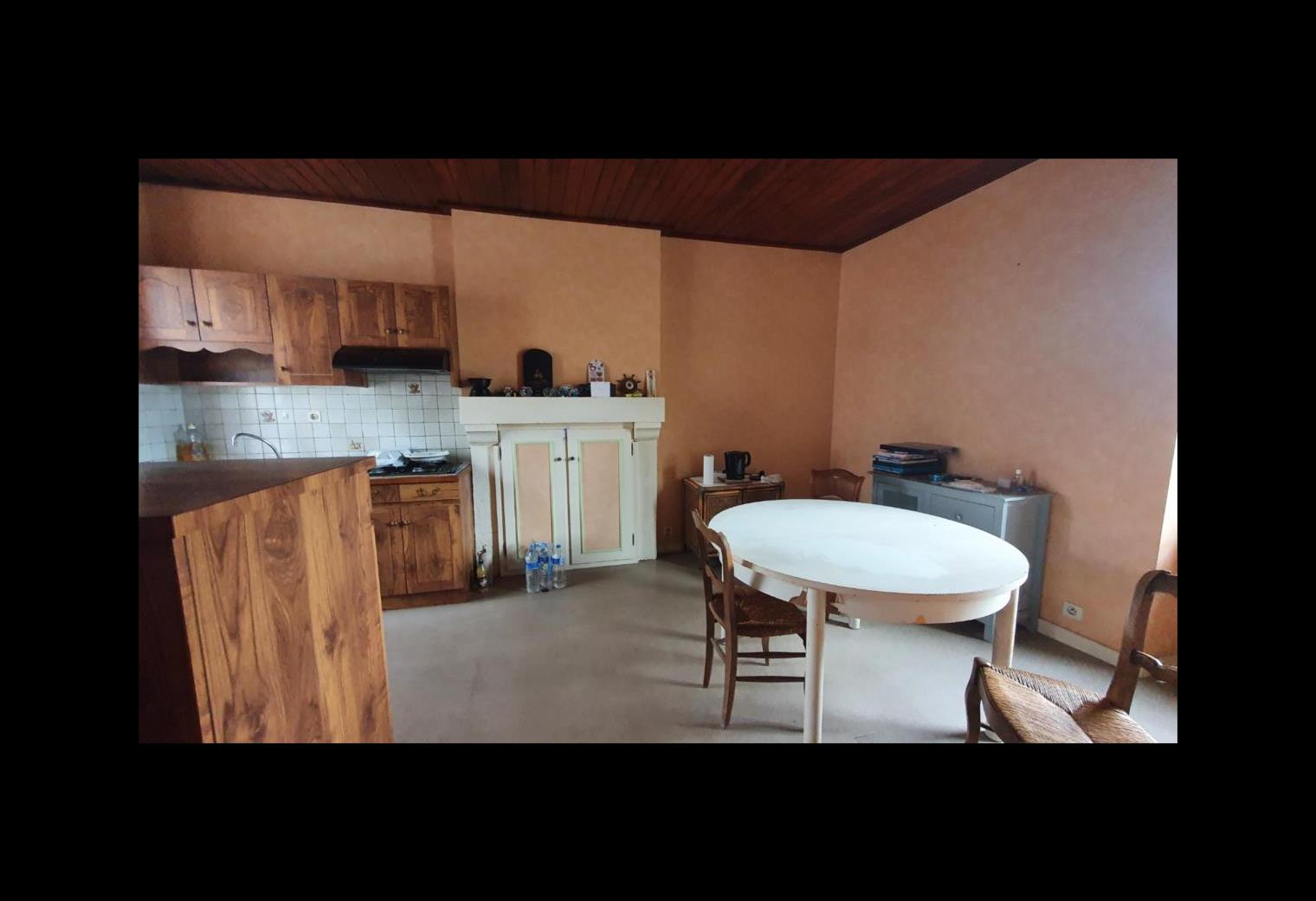 95c9586f-5ec7-4825-8192-76cadbe2ddf1.jpg