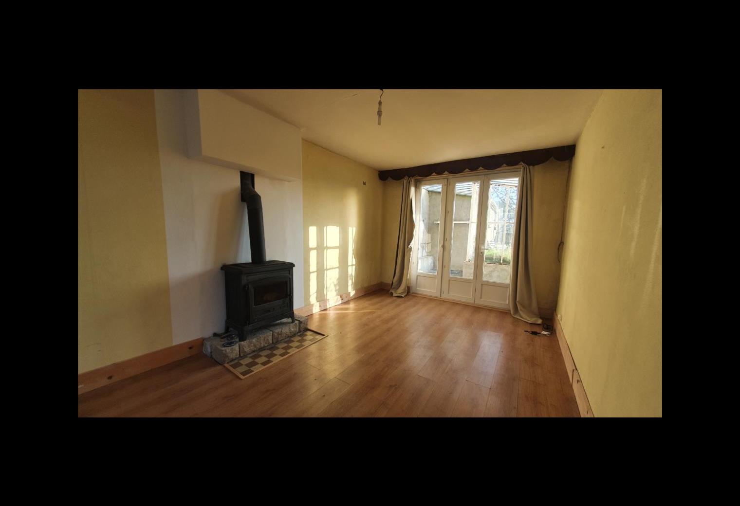 630baec4-c26e-4d0b-8196-fde117c3a75a.jpg