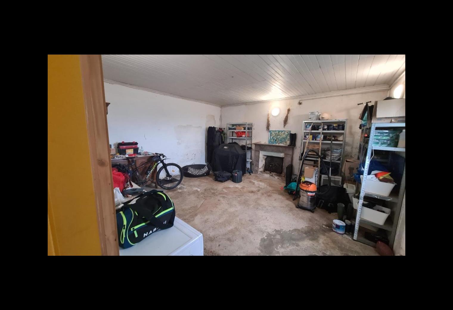 ad53bd41-f932-4d92-9ca8-1eadc85c8a51.jpg