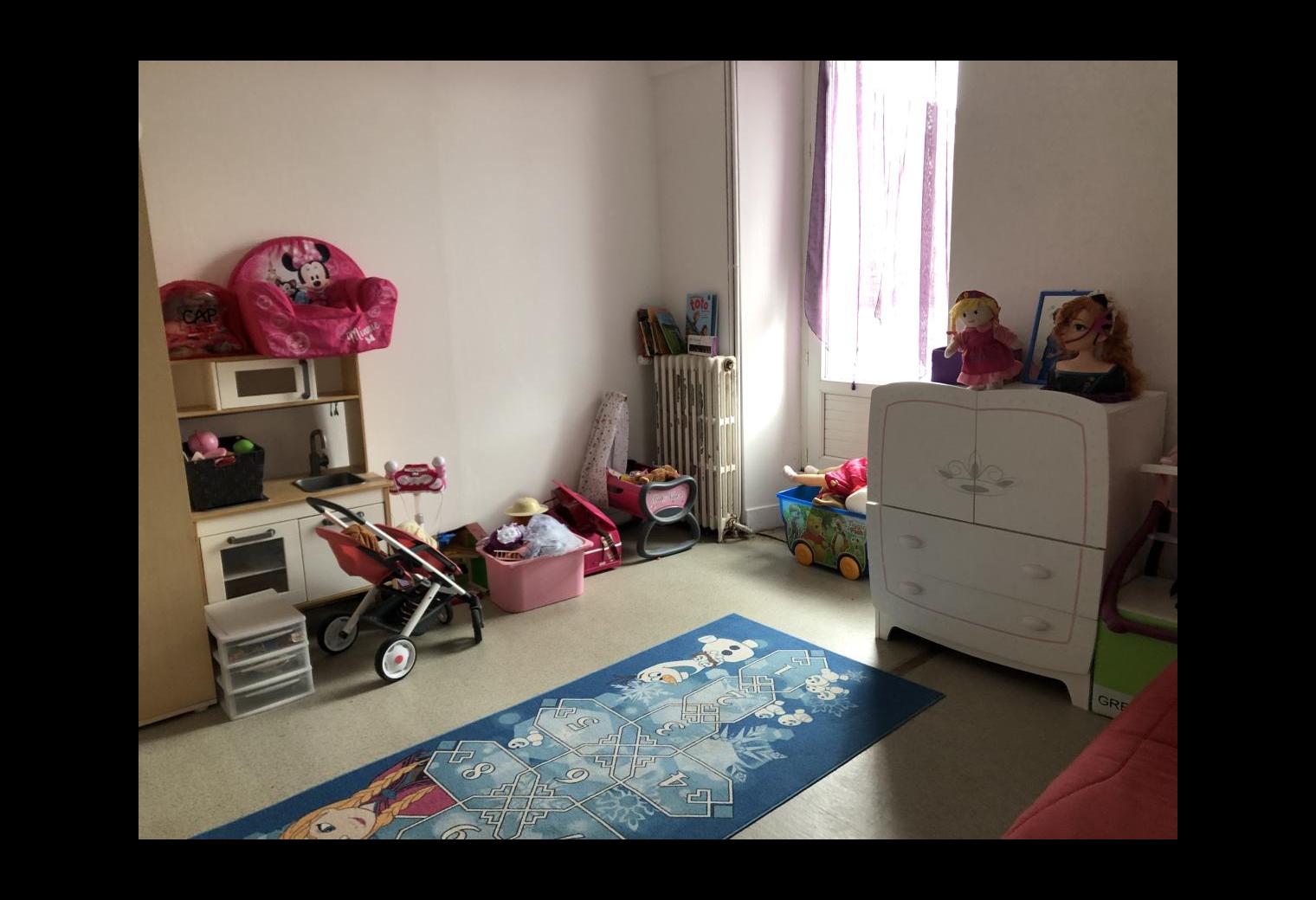 f3afa892-3b0a-43c5-90eb-36df159975f1.jpg