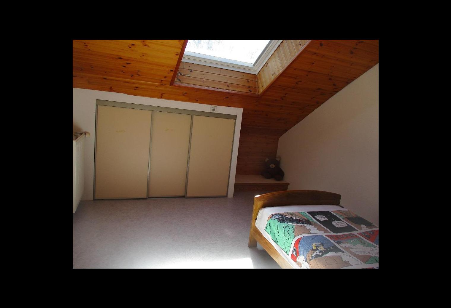 1bbb74aa-9e9d-43cc-bb10-66ac7c136851.jpg
