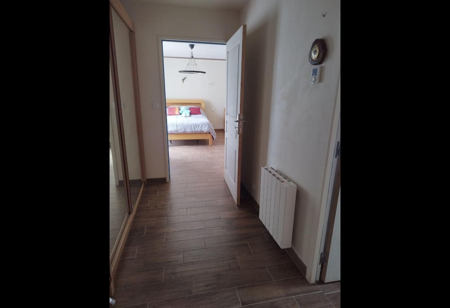 83cc6734-41a0-4375-9edd-525fd798dee4.jpg