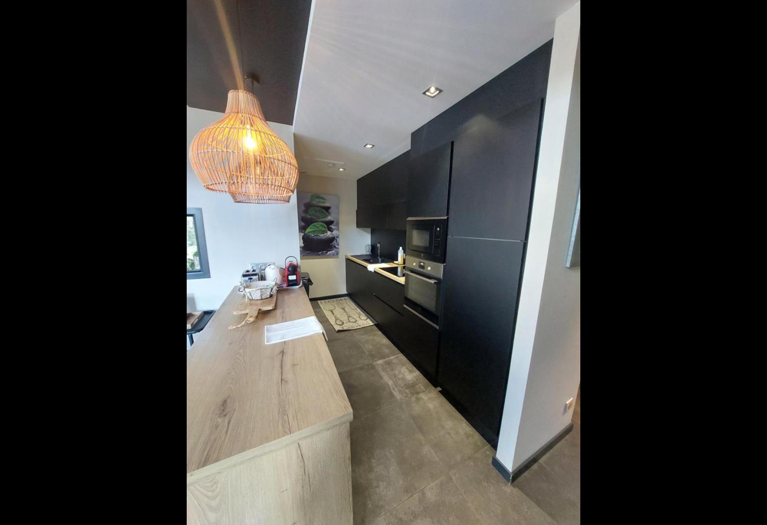 6d798753-6fee-47d2-a3bd-edf06732e78c.jpg