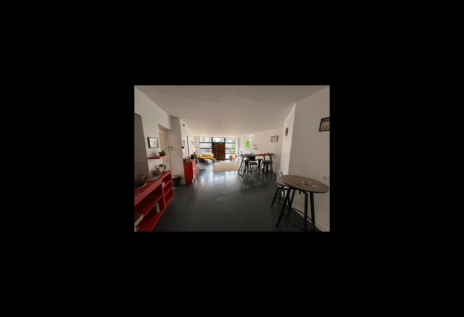 e27996cc-94d2-48b4-9592-4b41f6e4f548.jpg
