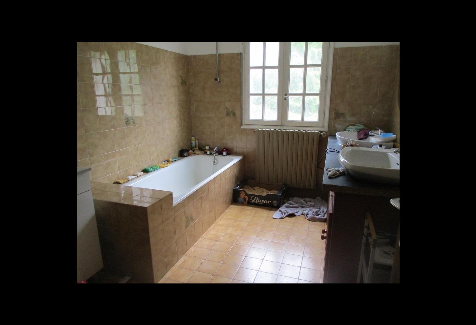 92277cc6-8ee4-4f3e-bac4-855fb89255f6.jpg