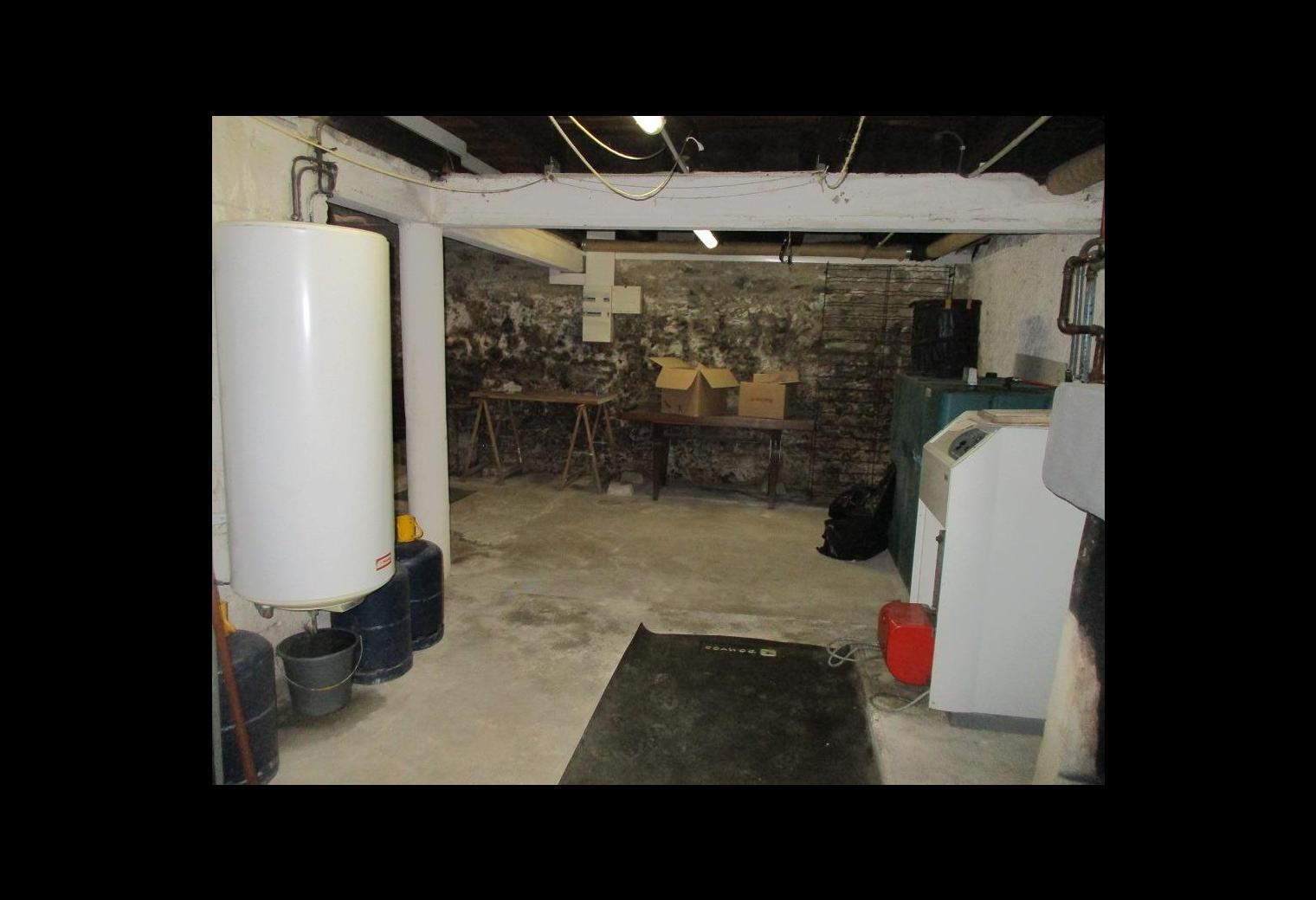 1cd337e5-d4cd-4f64-9917-43ea26bd7208.jpg