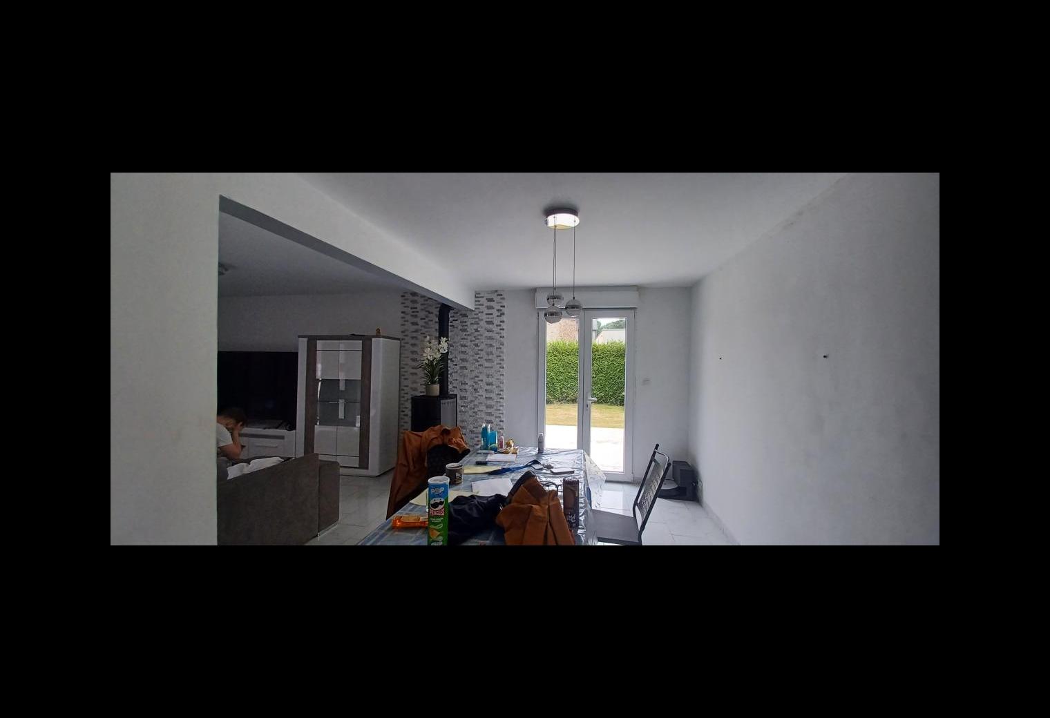 f507832a-27ee-42ed-9a68-540804b5a540.jpg