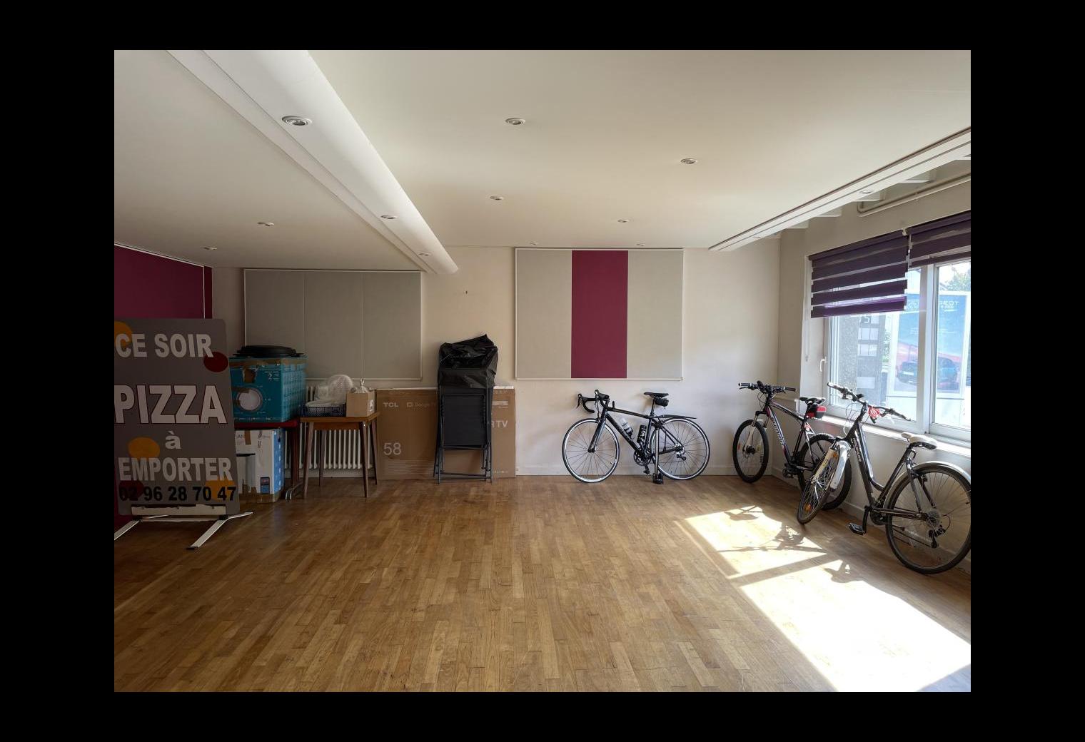 4d62ae8e-cdd4-4f0f-bb73-63c0b303625d.jpg