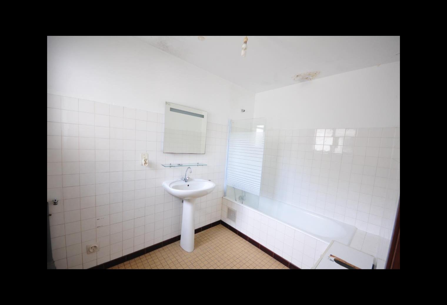 73a038cd-ab9b-4b96-abeb-29bed58ddf48.jpg