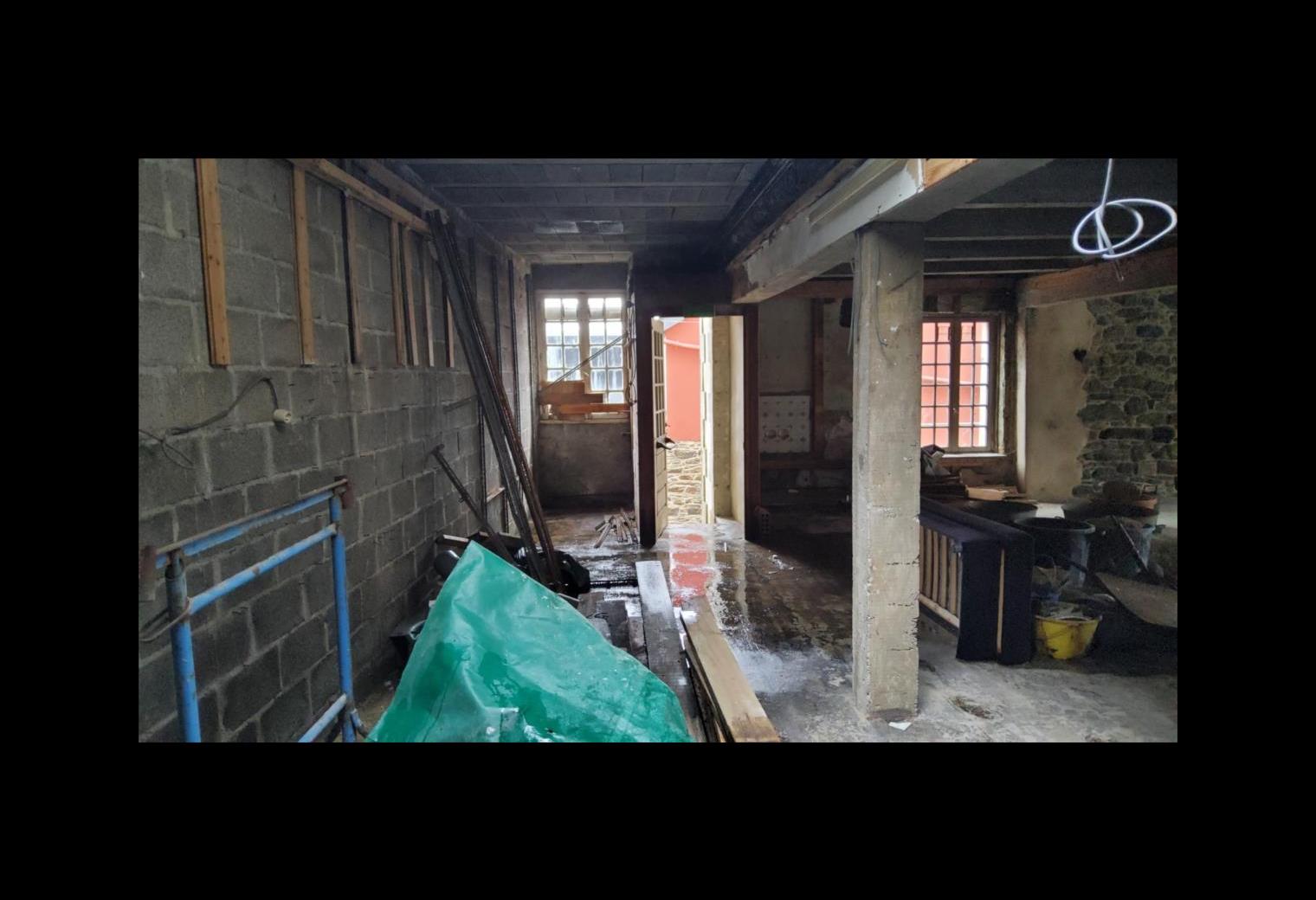 b4be6feb-3187-4f15-8af8-d0d54c6bab2f.jpg