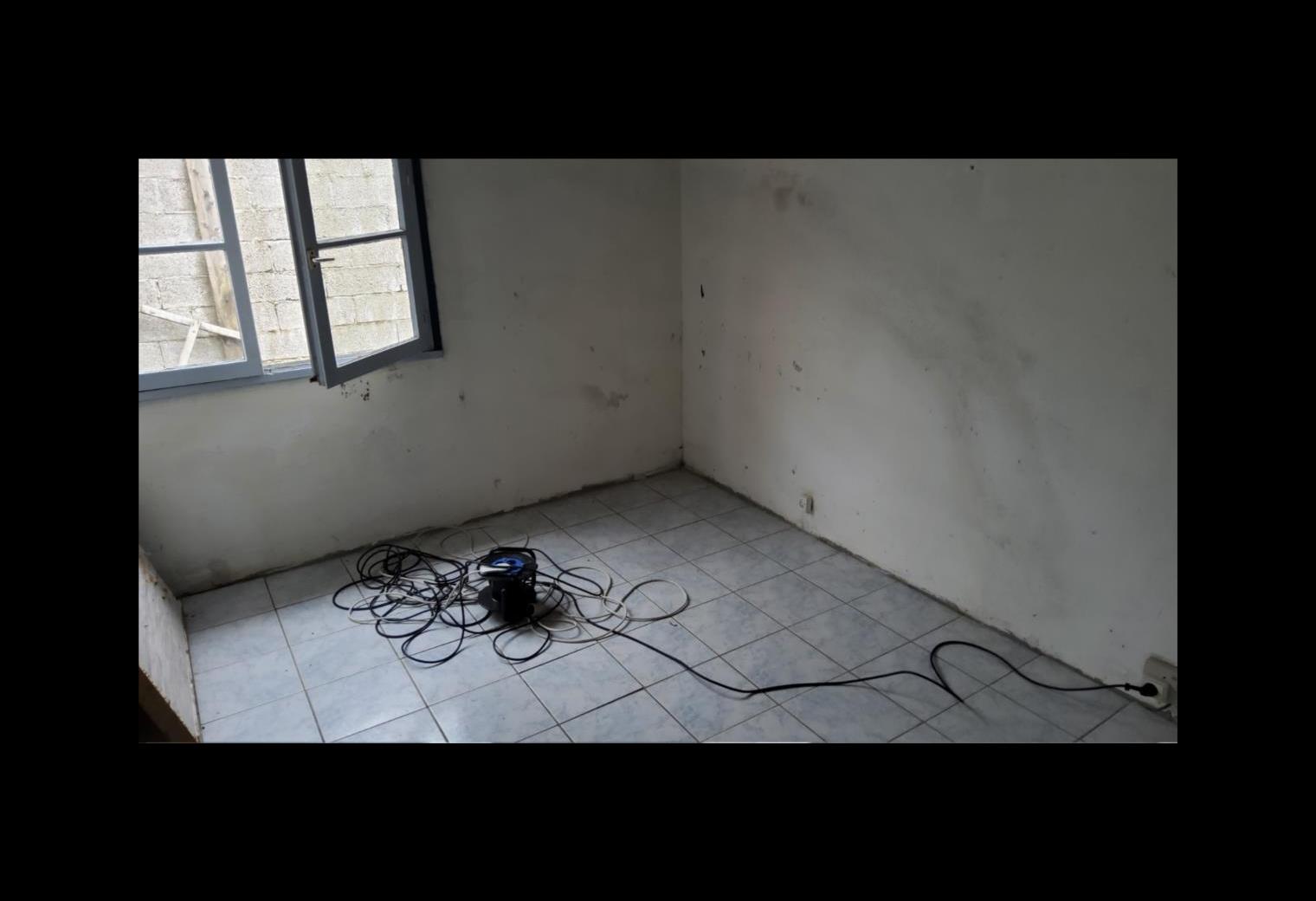 c4b3bf9f-264d-4c35-9183-323672796865.jpg