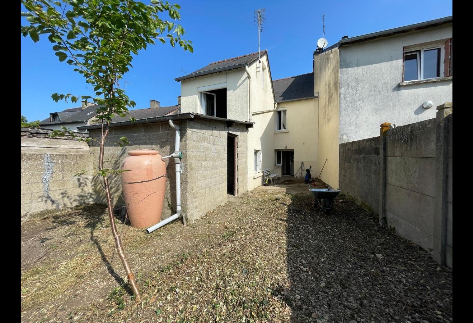 3d63e7a3-ed4c-4ae7-bf32-989004d27c6d.jpg