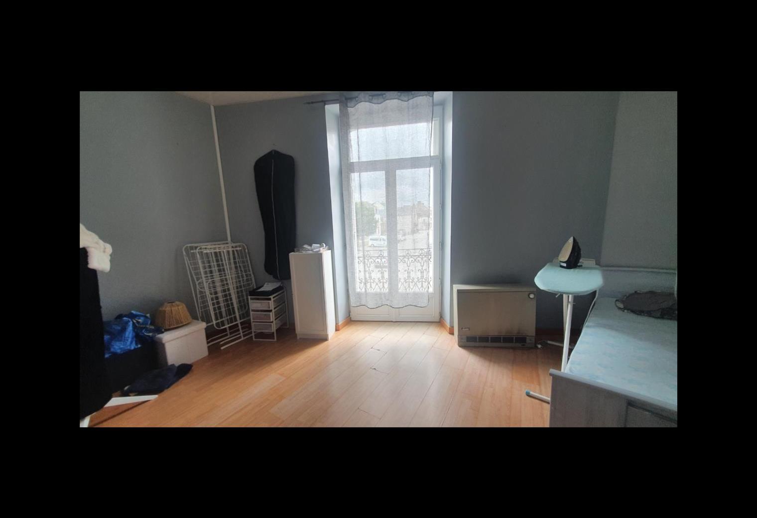 0ad189fd-e090-40c1-9c28-6be7e9a8cc63.jpg