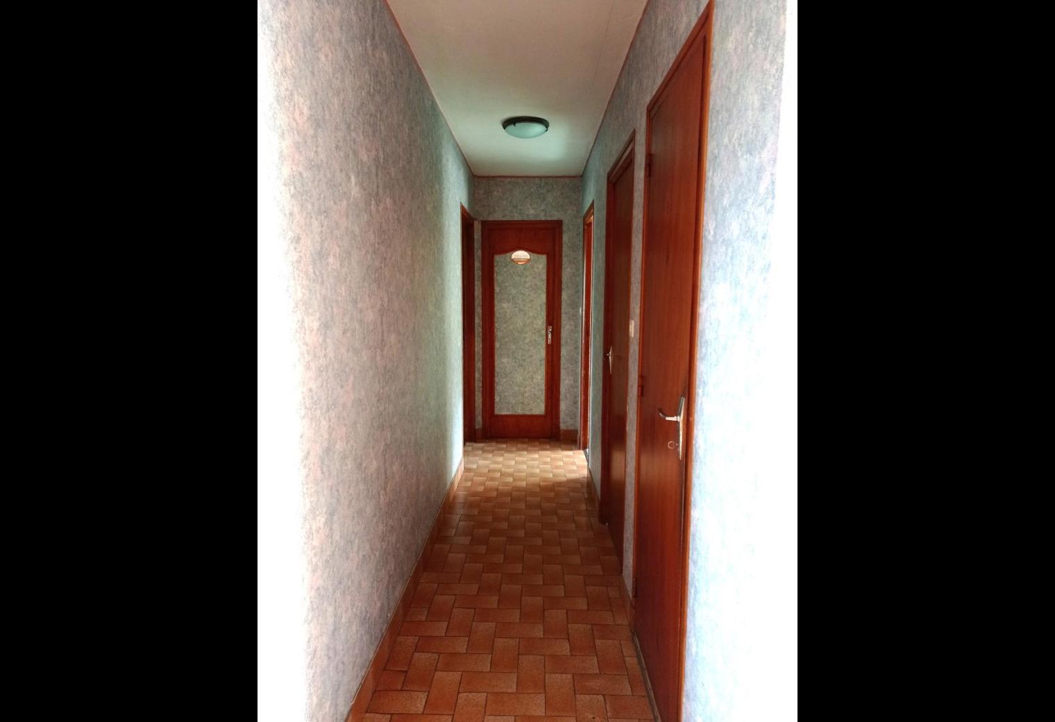e72beb9e-8ee6-419d-9a71-ff59da56656d.jpg